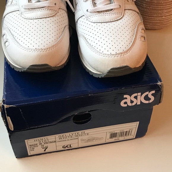 ASICS Gel Lyte III White Unisex Sneakers - Picture 6 of 8